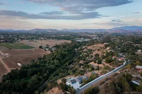 1834 Winterwarm Dr, Fallbrook, CA 92028 photo 34