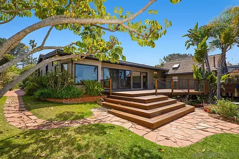 451 S Granados Ave, Solana Beach, CA 92075 photo 2