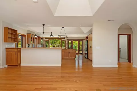 451 S Granados Ave, Solana Beach, CA 92075 photo 18