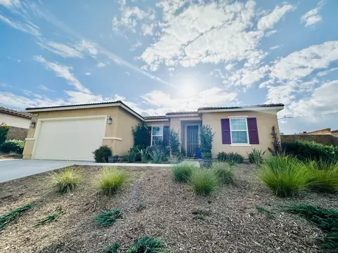 32751 Bachelor Peak St, Winchester, CA 92596