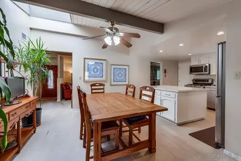 1725 Wind River Rd, El Cajon, CA 92019 photo 9