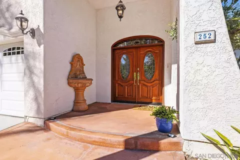 252 Cerro St, Encinitas, CA 92024 photo 3
