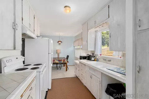 6109 Waverly, La Jolla, CA 92037 photo 11