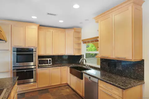 23641 Springwood Dr, Ramona, CA 92065 photo 6