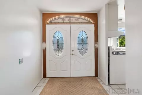 14328 Lolin Ln, Poway, CA 92064 photo 2