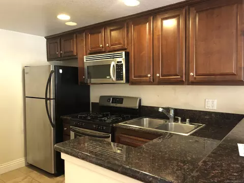 3927 Nobel Dr #73, San Diego, CA 92122