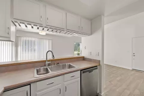 5430 Baltimore Dr #28, La Mesa, CA 91942 photo 21