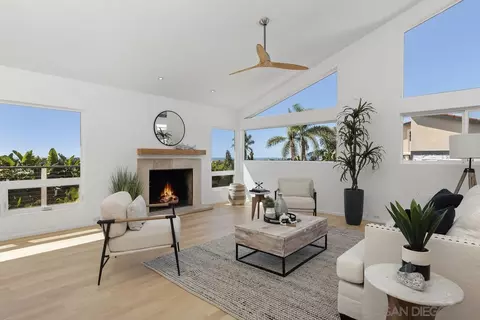 365 Fulvia St, Encinitas, CA 92024 photo 5