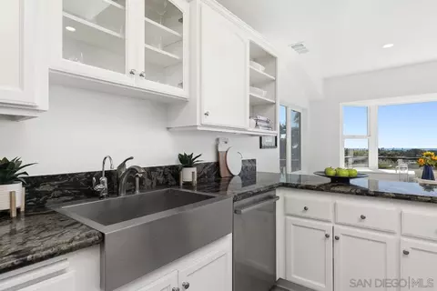 365 Fulvia St, Encinitas, CA 92024 photo 16