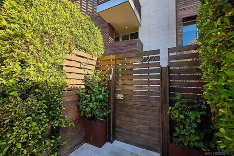 427 Ravina St, La Jolla, CA 92037 photo 3