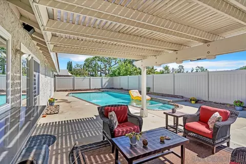 12819 Elmfield Ln, Poway, CA 92064 photo 26