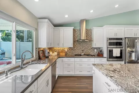 12819 Elmfield Ln, Poway, CA 92064 photo 7