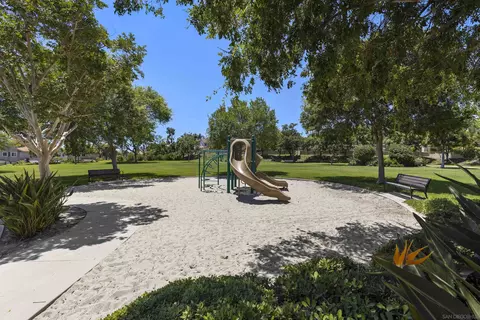 2029 San Remo Dr, Oceanside, CA 92056 photo 24
