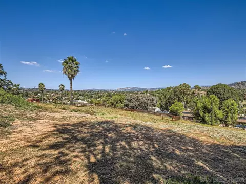 1303 Teepee Dr, Escondido, CA 92027 photo 27