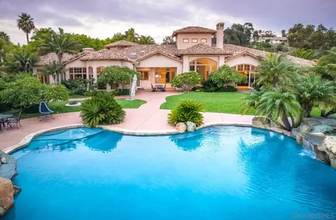 308 Flores De Oro, Rancho Santa Fe, CA 92067