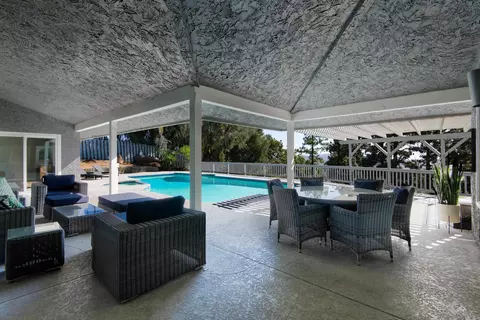 9976 Grandview Dr, La Mesa, CA 91941 photo 26