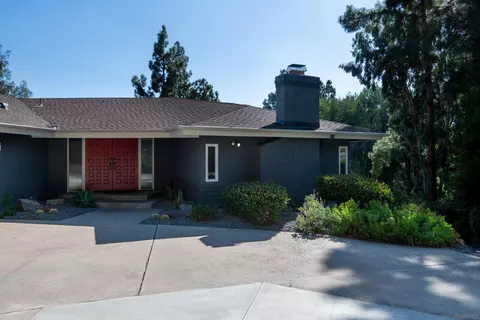 9976 Grandview Dr, La Mesa, CA 91941 photo 8