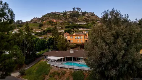 9976 Grandview Dr, La Mesa, CA 91941 photo 49