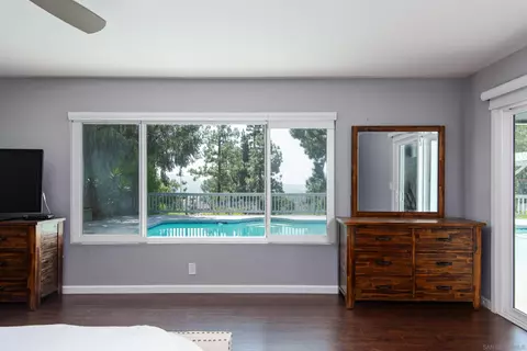 9976 Grandview Dr, La Mesa, CA 91941 photo 42