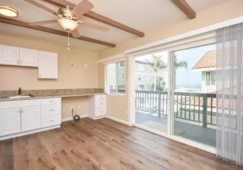141 Cherry, Carlsbad, CA 92008 photo 8