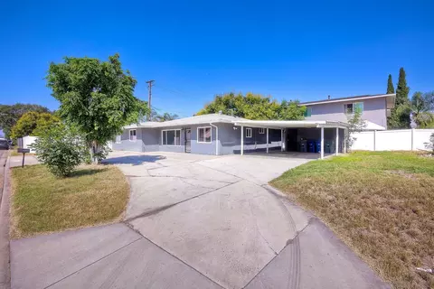 9368 San Carlos St, Spring Valley, CA 91977