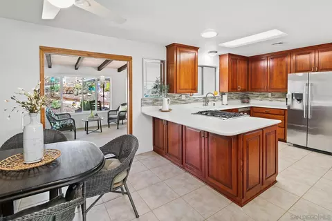 13326 Scotsman Rd, Lakeside, CA 92040
