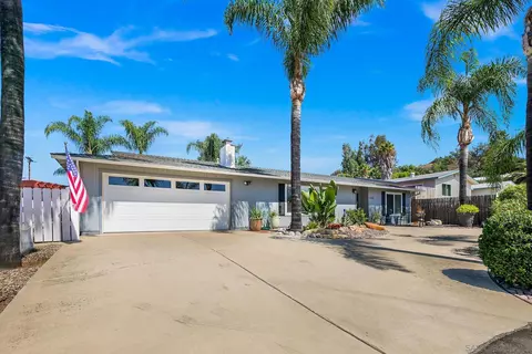 13326 Scotsman Rd, Lakeside, CA 92040 photo 2