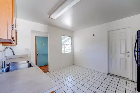 5685 Wendi St, La Mesa, CA 91942 photo 7