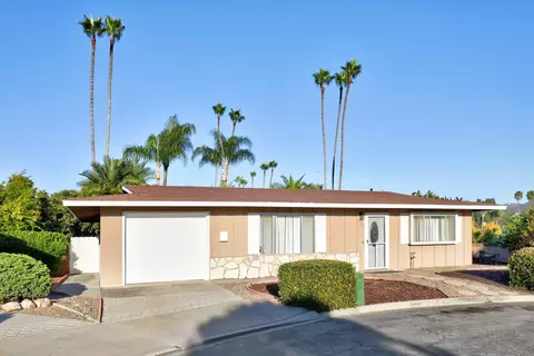 905 La Fiesta Ln, San Marcos, CA 92078