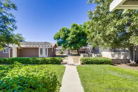 1320 Somermont Dr, El Cajon, CA 92021 photo 34