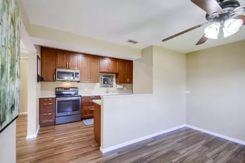 1320 Somermont Dr, El Cajon, CA 92021 photo 5