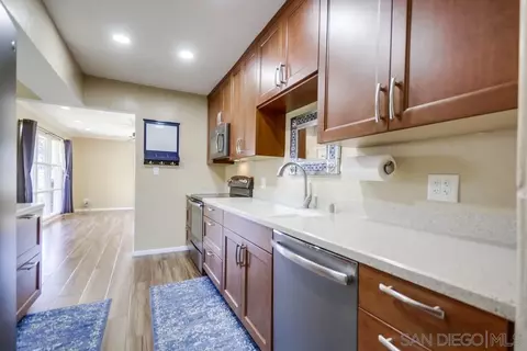 1320 Somermont Dr, El Cajon, CA 92021 photo 14