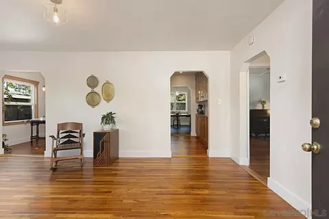 1671 S Maple St, Escondido, CA 92025 photo 7