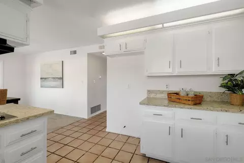 1125 Mona Pl, El Cajon, CA 92020 photo 10