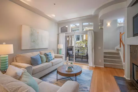 2740 Farragut Rd #103, San Diego, CA 92106