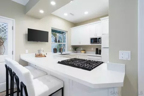 Kitchen - 1116 8th St, Coronado, CA 92118 photo 2 of 15