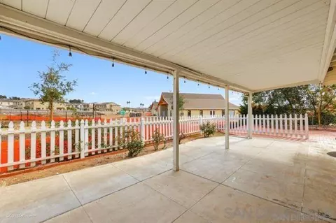 1876 Fairway Park #B, Escondido, CA 92026 photo 27