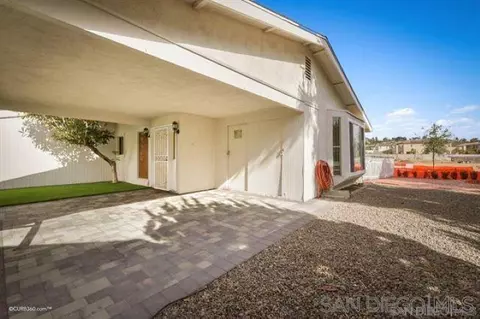 1876 Fairway Park #B, Escondido, CA 92026 photo 4