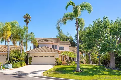 1994 Moonglow Ct, Vista, CA 92081