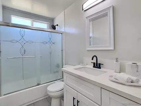 1426 Comet Ct, El Cajon, CA 92019 photo 21