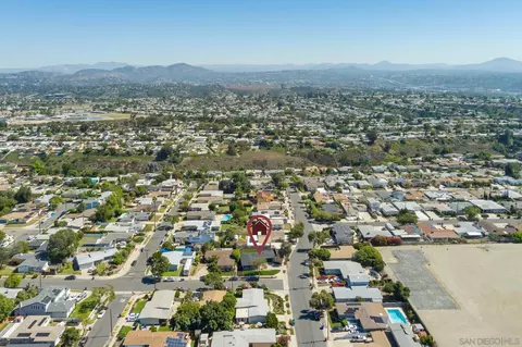 8876 Polland Ave, San Diego, CA 92123