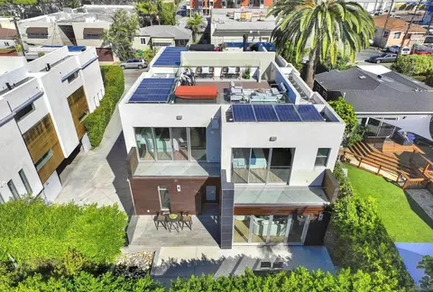 706 Sapphire St, San Diego, CA 92109