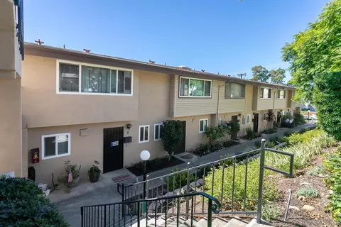 5931 Howell Dr #6, La Mesa, CA 91942