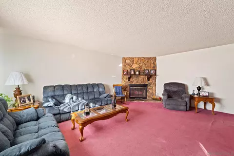 10005 Timberlane Way, Santee, CA 92071 photo 3