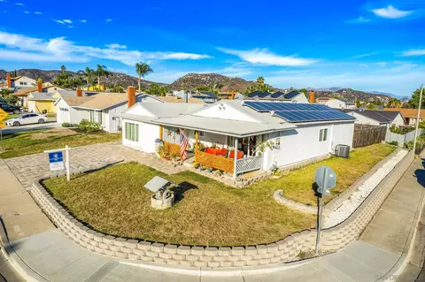 10005 Timberlane Way, Santee, CA 92071
