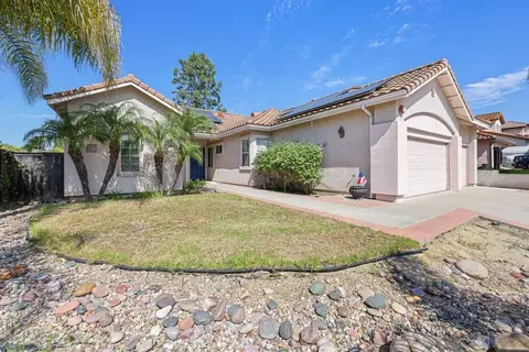 949 Paseo La Cresta, Chula Vista, CA 91910