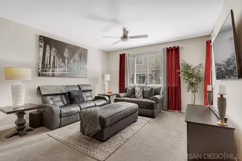 738 Trunorth Cir, Escondido, CA 92026