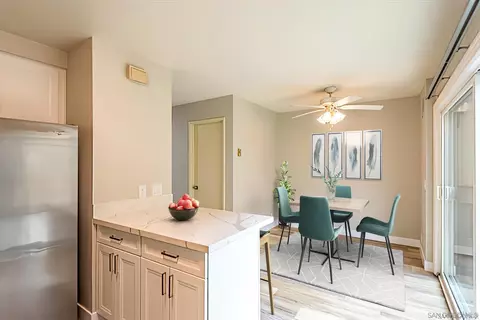 8278 Gilman Dr #34, La Jolla, CA 92037 photo 9