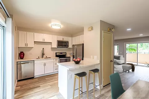 8278 Gilman Dr #34, La Jolla, CA 92037 photo 7