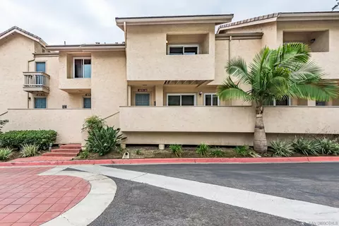 8278 Gilman Dr #34, La Jolla, CA 92037 photo 3